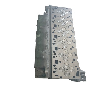 Yuchai YC6113 Cylinder Head Assembly L4700-1003170H-P1 Diesel Engine Parts